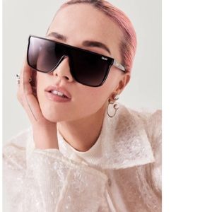 NEW! Quay Nightfall shield Sunnies